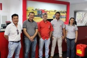 Prefeito Pedro Coelho visita empresas do ramo agrcola em virtude do Dia do Agricultor