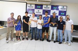 Betinho Lima recebe visita de atletas que representaram Goioerê nos Jogos da Juventude e Abertos do Paraná