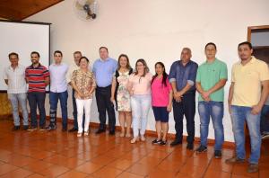 Prefeito Baco apresenta a comunidade projeto de reforma e ampliao do CMEI Boa Vista