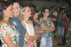 Ubiratanenses se encantaram com espetculo cultural promovido pelo Sicoob