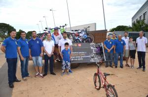 Ciclistas comemoram o aniversário de Ubiratã com passei oe muitos prêmios