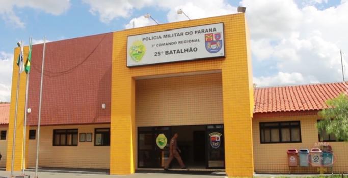 Polcia Militar de Umuarama da Equipe Rocam apreende menor de idade com mandado de internao no Jardim Tropical