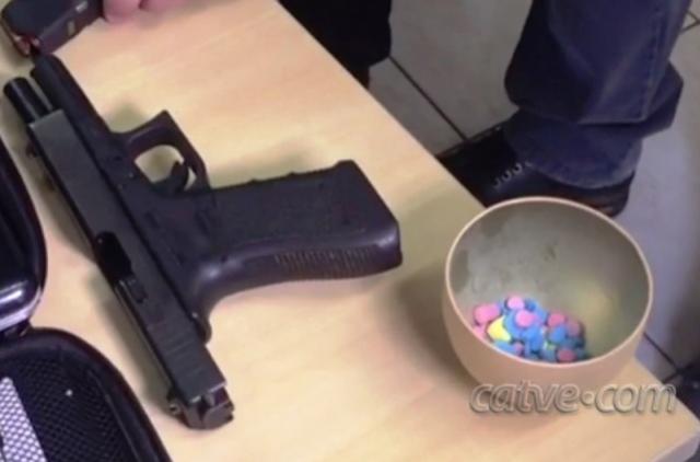 Polcia Federal encontra mesmo tipo de pistola usada para matar agentes em Cascavel, dupla presa diz ser de Goioer