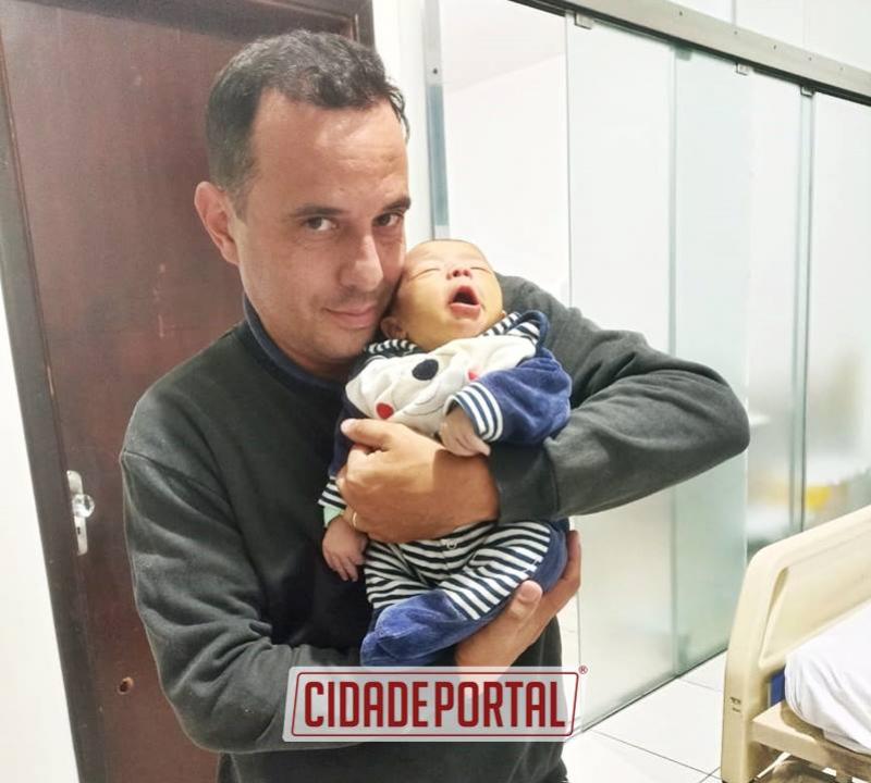 Bebê com apenas 17 dias de vida é salvo por policial militar em Ubiratã