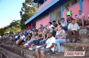 FUTEBOL AMADOR:Ubirat vence mais uma no Claudino e equilibra grupo aps trmino do primeiro turno