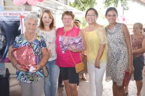 Feira de Servios da Secretaria de Assistncia Social marcou comemoraes do Dia da Mulher
