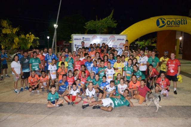 Mini maratona do JAMUs encerrou maior competio esportiva de Ubirat