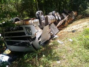 Mulher perde a vida em acidente entre Altamira do Paraná e Campina da Lagoa