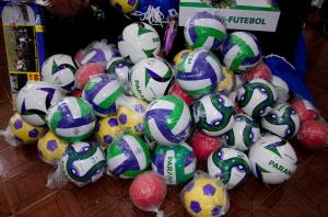 Ubirat recebeu kits esportivos da Secretaria Estadual do Esporte