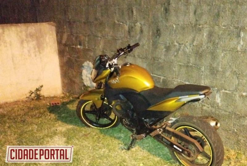 Polícia Militar de Juranda apreende dois menores e recupera motocicleta roubada