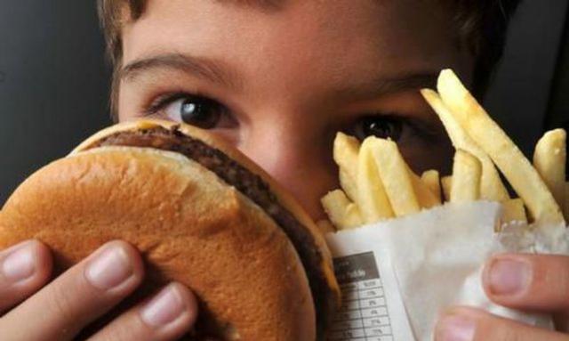 Em dia de conscientizao, mdicos alertam sobre obesidade infantil