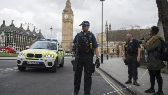 Londres registra pelo menos dois mortos em ataques nesta quarta-feira