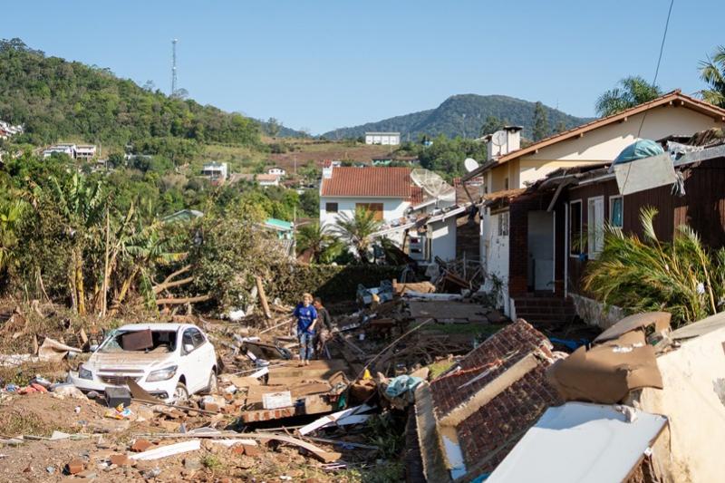 RS: Governo decreta estado de calamidade pública em 79 municípios afetados pela chuva