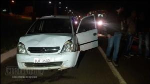 Acidente automobilstico deixa duas pessoas com ferimentos na BR-369 prximo a Arcam em Campo Mouro